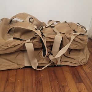 105L Military Tactical Duffle Bag For Men, Extra Large Army Duffle Bag